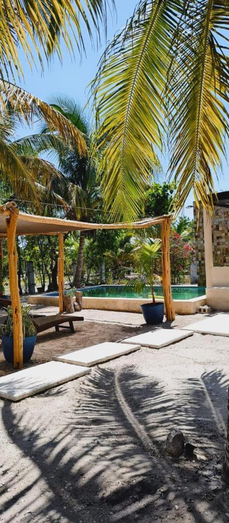 Casa Ibiza Celestun Villa Екстериор снимка
